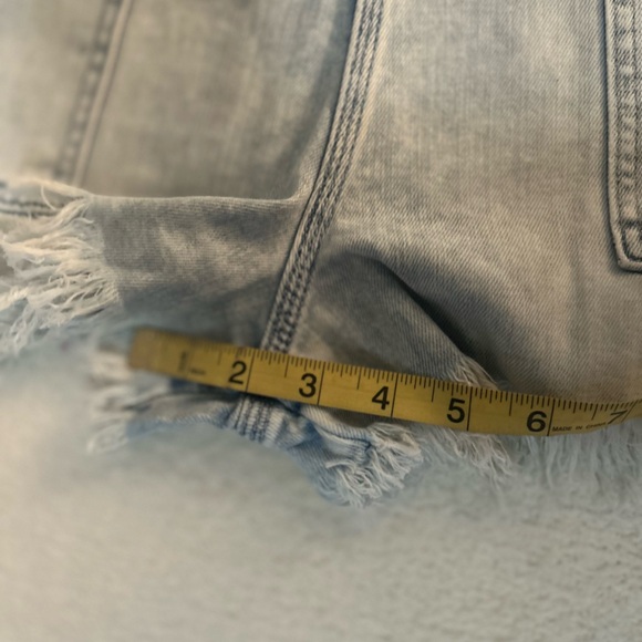 Aerie Double Strap Shortall Light WashDenim Romper NWT Medium - Picture 11 of 11